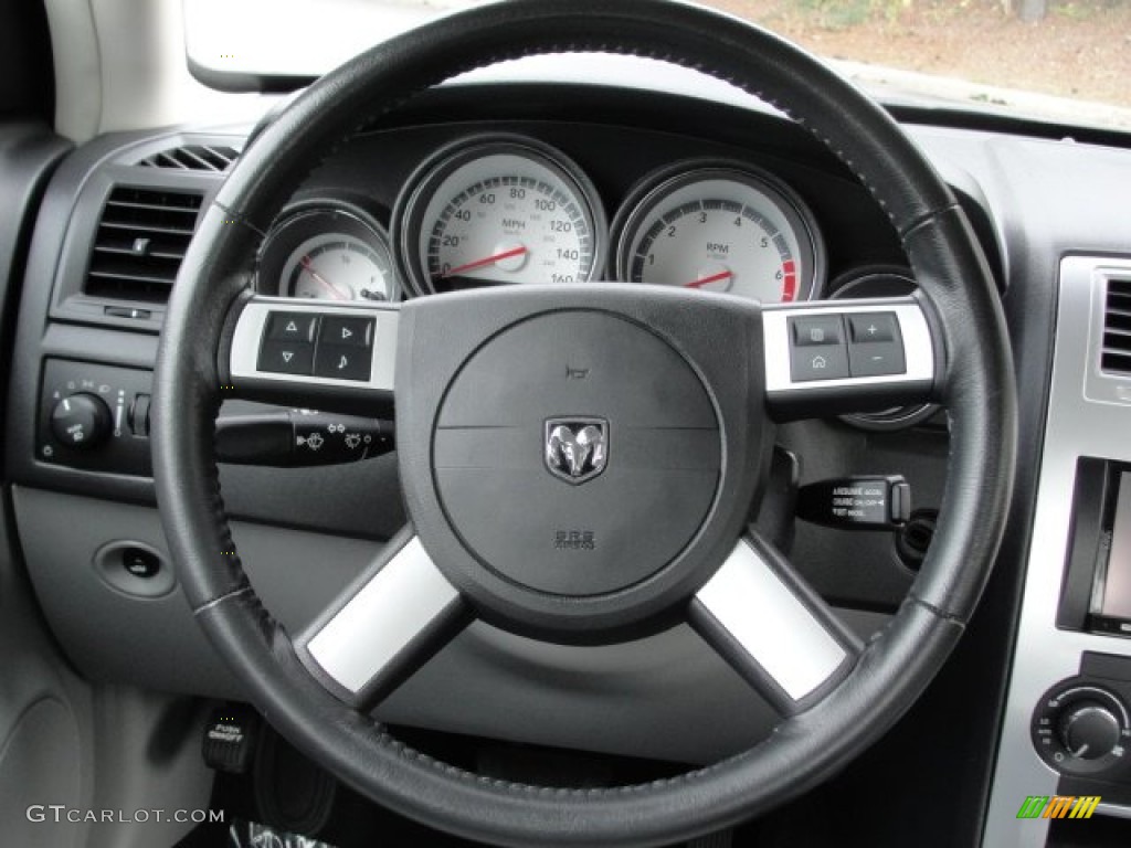 2010 Dodge Charger R/T Steering Wheel Photos
