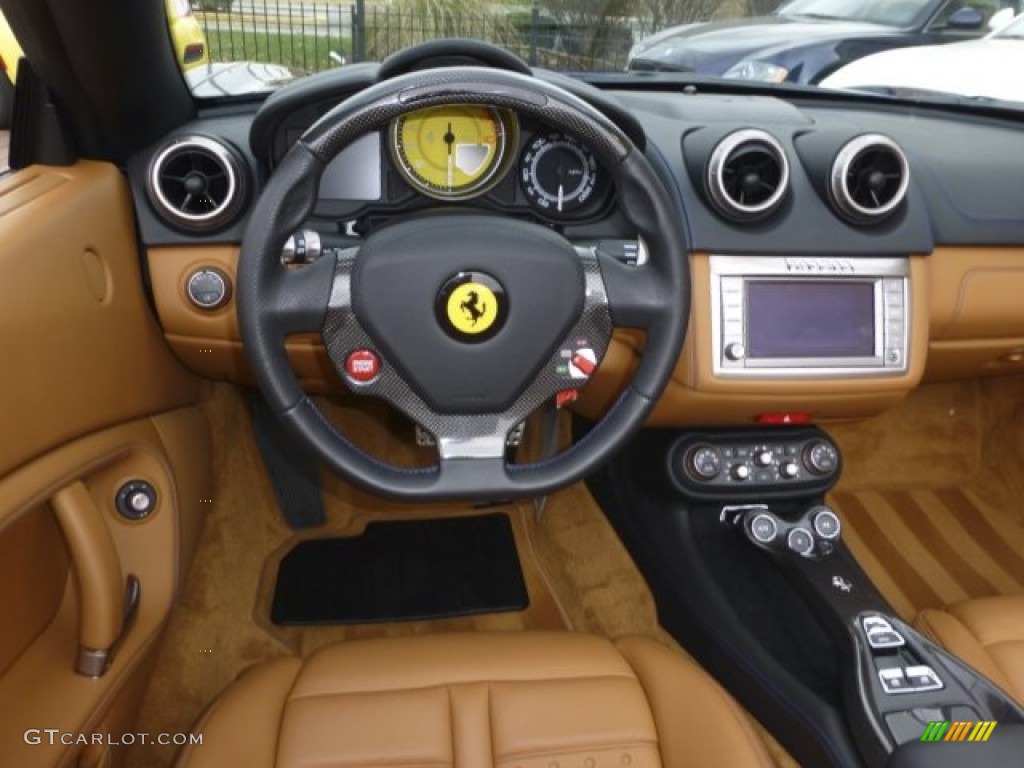 2013 Ferrari California 30 Cuoio Dashboard Photo #73119582