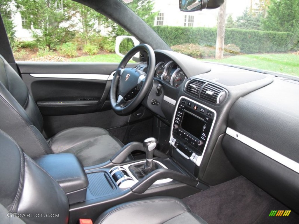 Black Interior 2009 Porsche Cayenne GTS Photo #73120581
