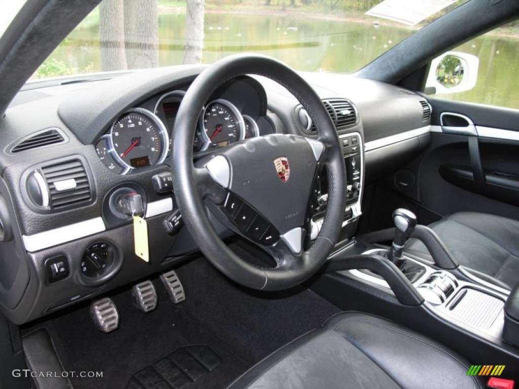 Black Interior 2009 Porsche Cayenne GTS Photo #73120647