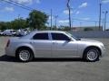 2005 Bright Silver Metallic Chrysler 300   photo #17