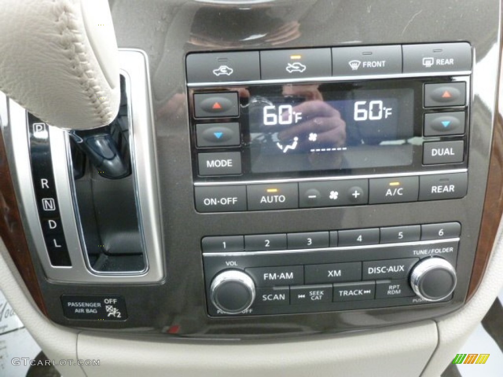 2013 Nissan Quest 3.5 SL Controls Photo #73121528