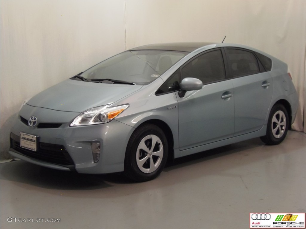 2012 Prius 3rd Gen Two Hybrid - Sea Glass Pearl / Bisque photo #4