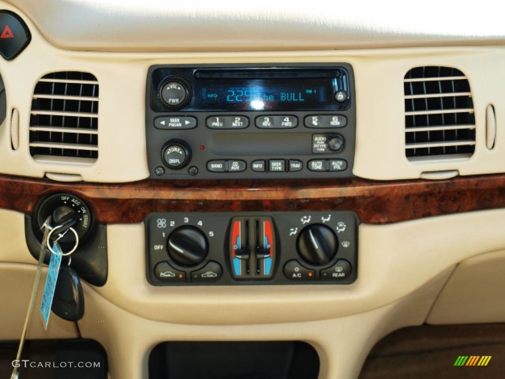 2003 Chevrolet Impala LS Controls Photo #73122246