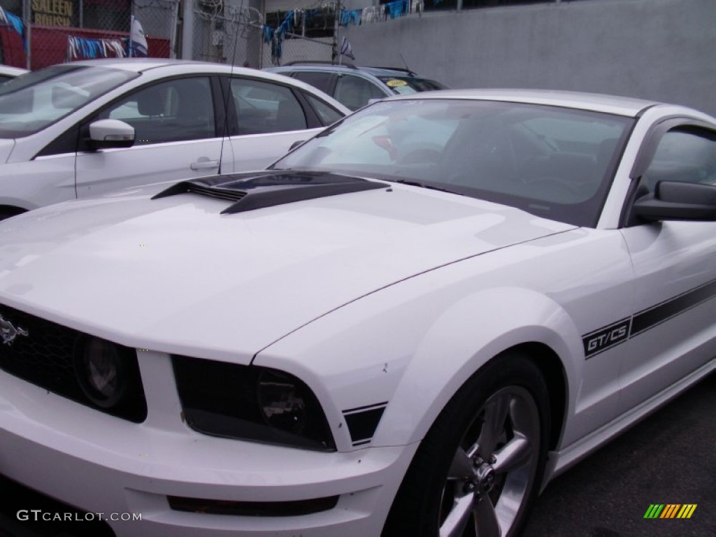 2007 Mustang GT/CS California Special Coupe - Performance White / Black/Dove Accent photo #2
