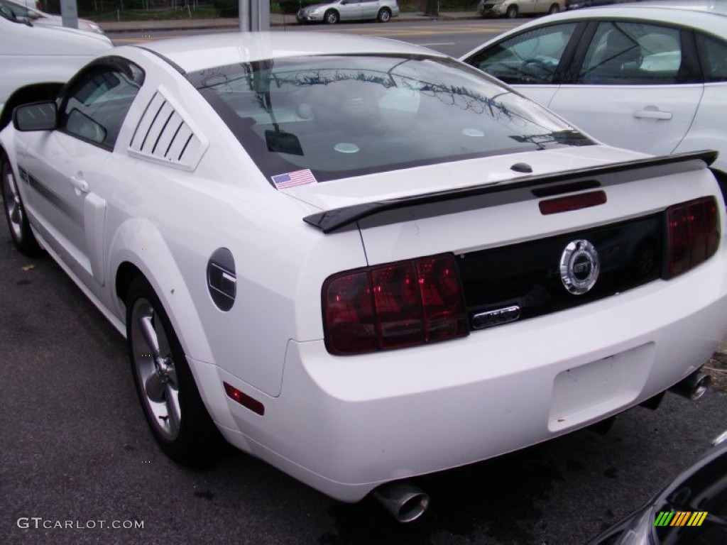 2007 Mustang GT/CS California Special Coupe - Performance White / Black/Dove Accent photo #3
