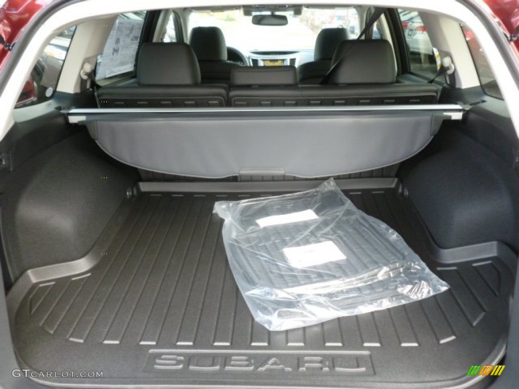 2013 Subaru Outback 3.6R Limited Trunk Photo #73123731