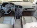 Ice White - S60 2.5T Photo No. 14