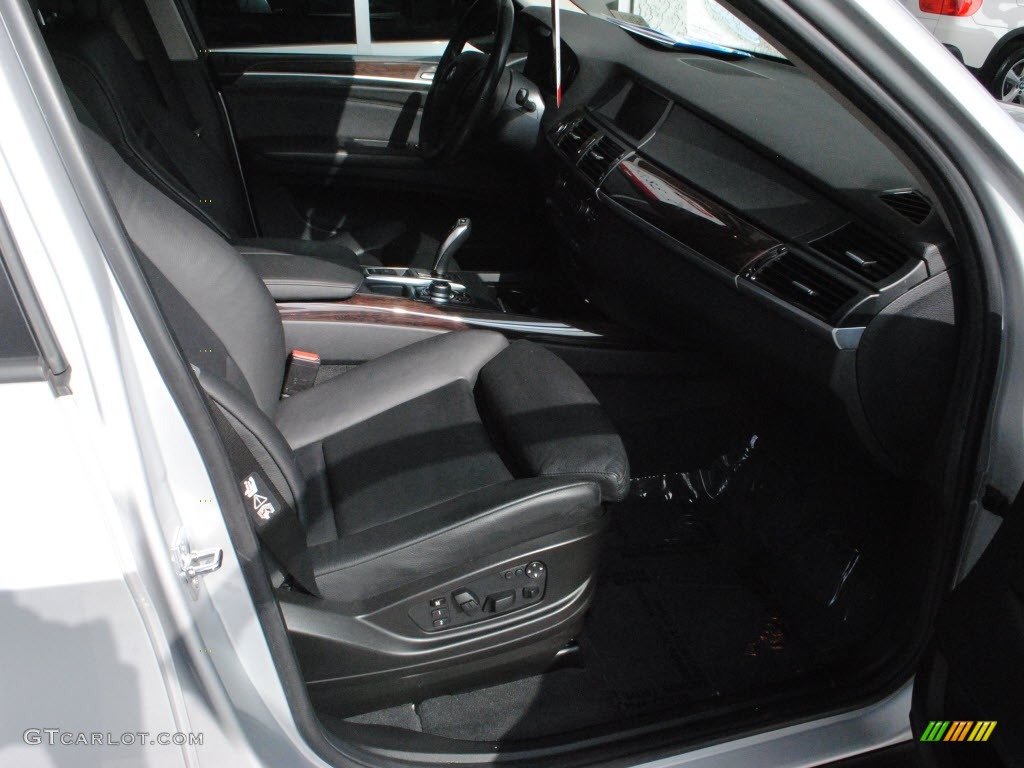 2010 X5 xDrive30i - Titanium Silver Metallic / Black photo #6