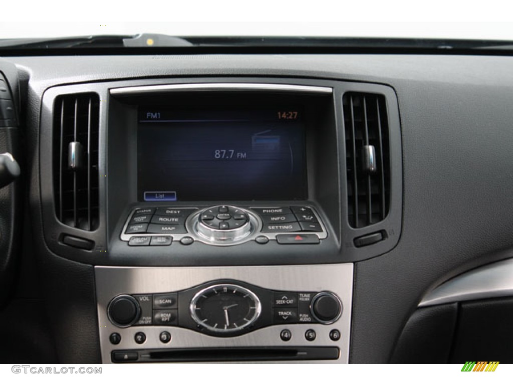 2010 Infiniti G 37 x AWD Sedan Controls Photo #73127247