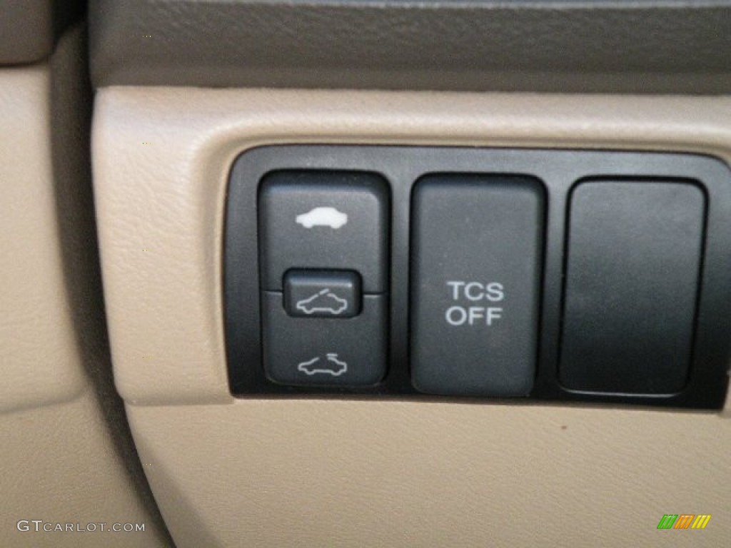 2004 Accord EX V6 Sedan - Deep Green Pearl / Ivory photo #20