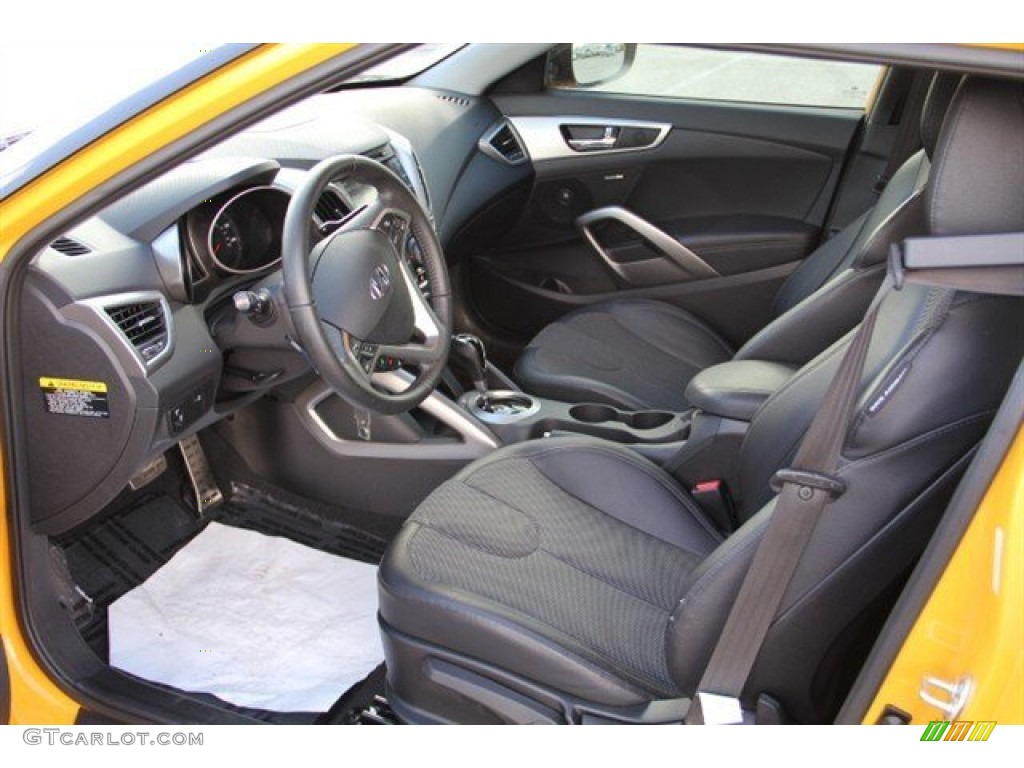 Black Interior 2012 Hyundai Veloster Standard Veloster Model Photo #73128200