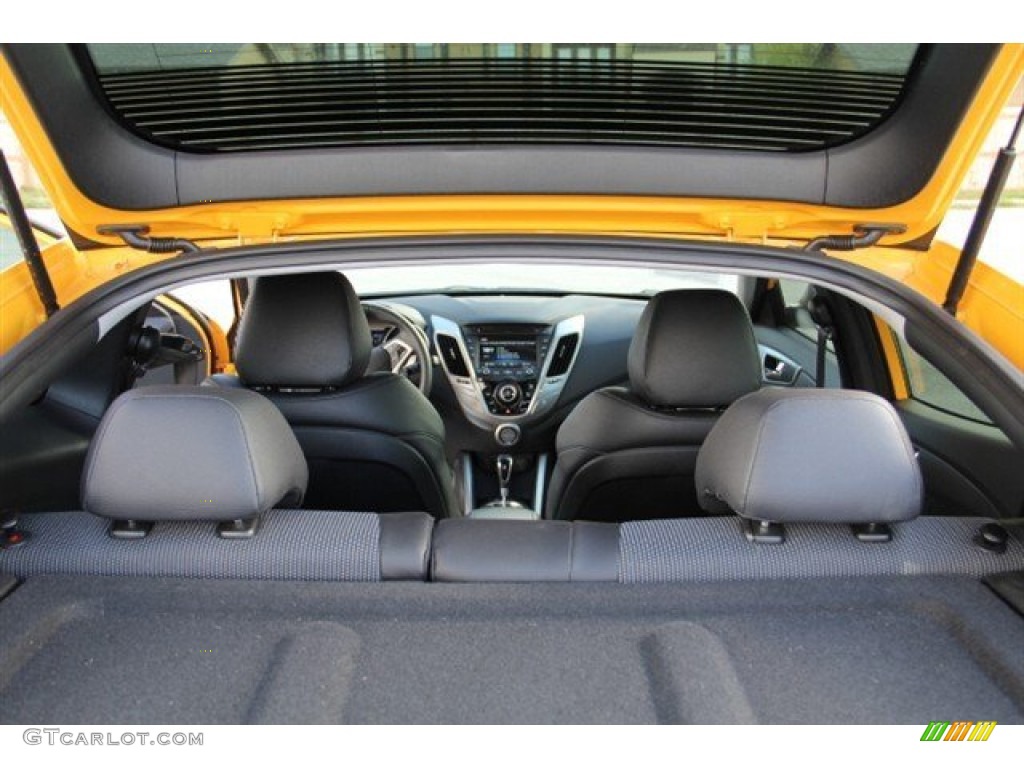 2012 Hyundai Veloster Standard Veloster Model Trunk Photo #73128231