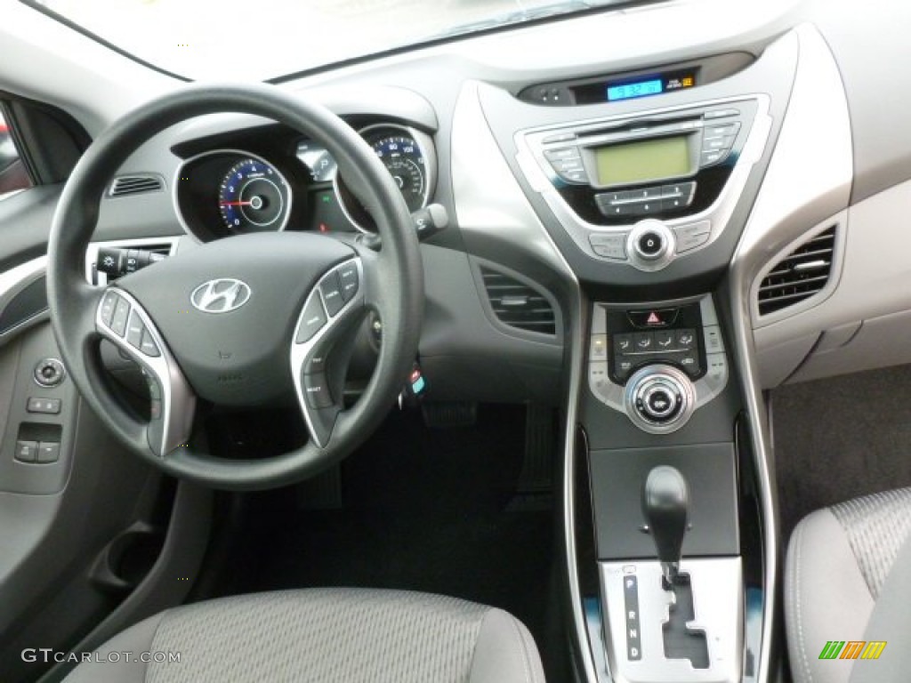 2013 Elantra Coupe GS - Volcanic Red / Gray photo #13
