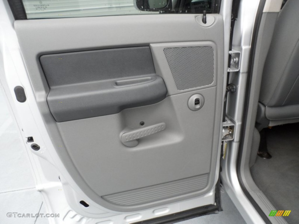 2007 Ram 1500 SLT Quad Cab - Bright Silver Metallic / Medium Slate Gray photo #24