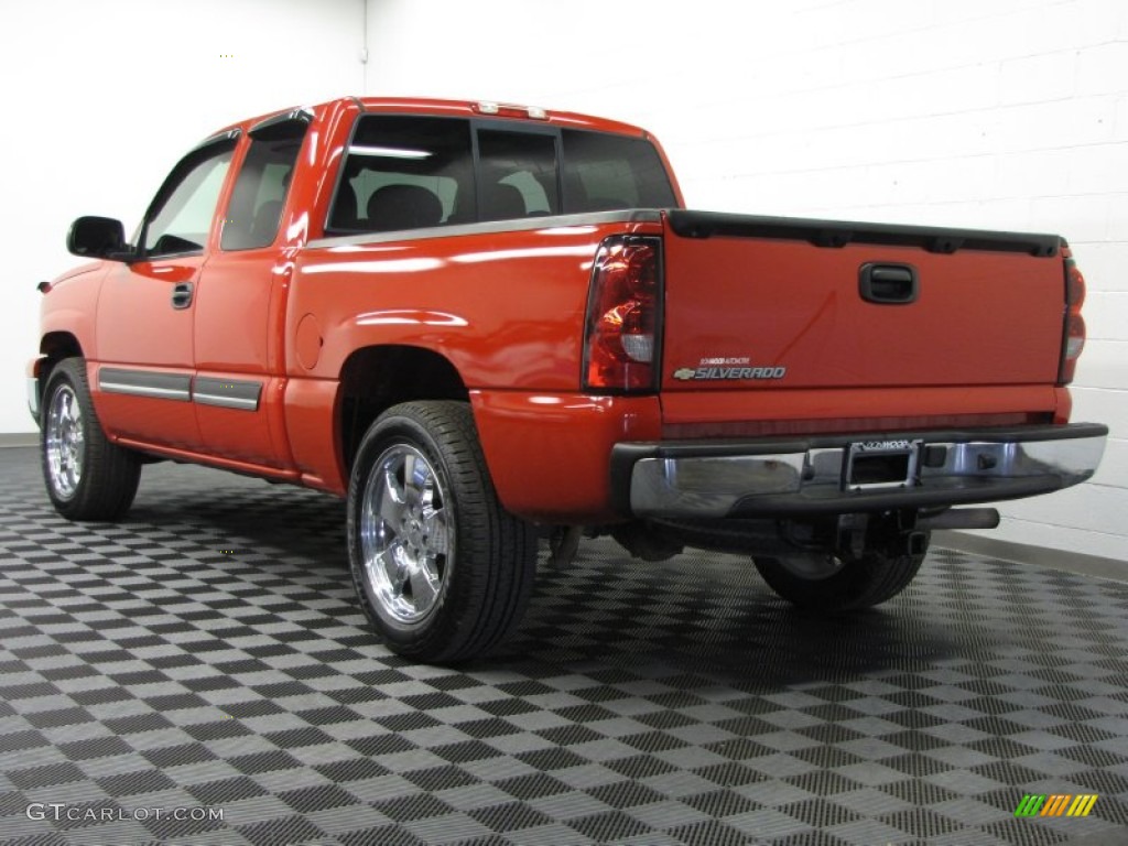 2007 Silverado 1500 Classic LS Extended Cab 4x4 - Victory Red / Dark Charcoal photo #2