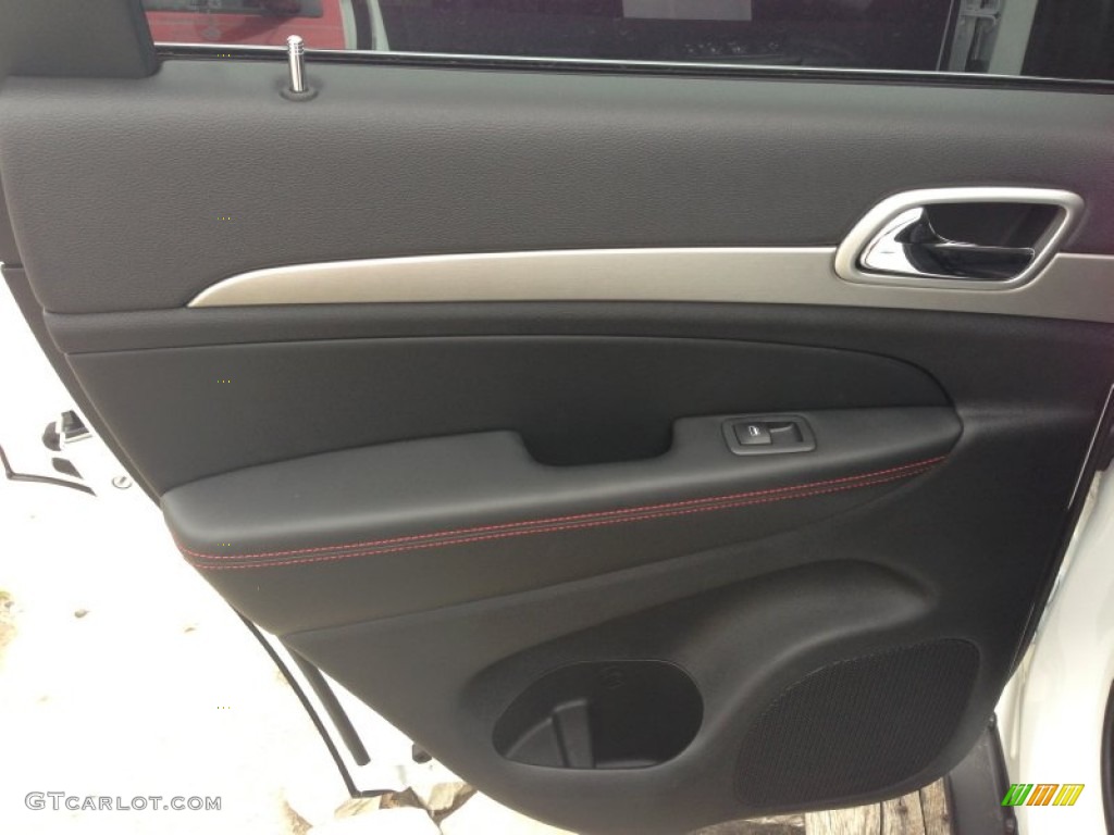 2013 Jeep Grand Cherokee Trailhawk 4x4 Trailhawk Black/Red Stitching Door Panel Photo #73137240