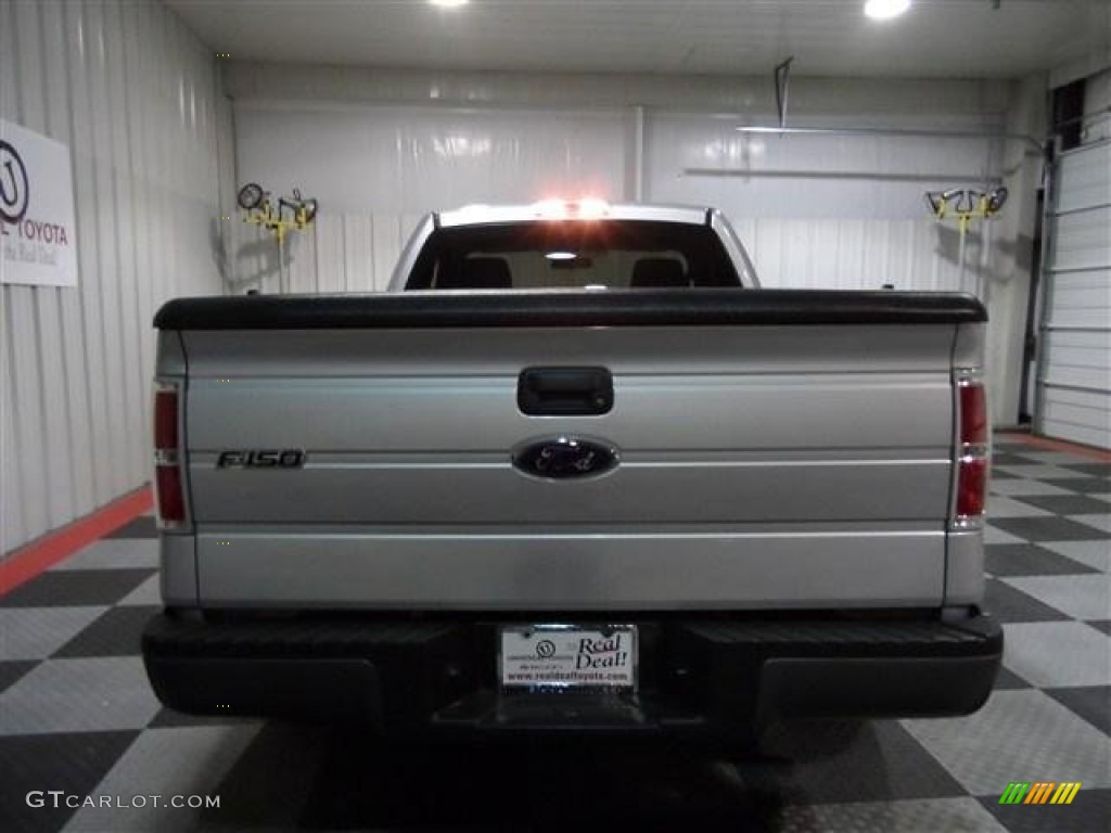 2010 F150 XL Regular Cab - Ingot Silver Metallic / Medium Stone photo #6