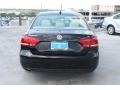 Black - Passat 2.5L SE Photo No. 7