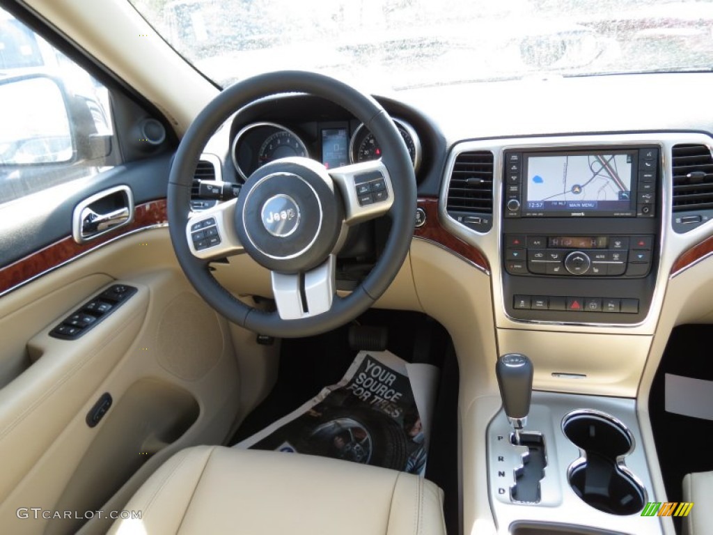 2013 Grand Cherokee Limited - Brilliant Black Crystal Pearl / Black/Light Frost Beige photo #12