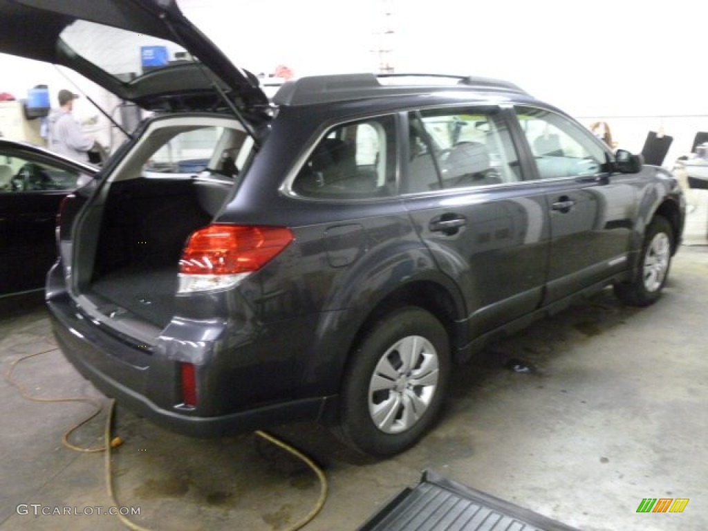 2011 Outback 2.5i Wagon - Graphite Gray Metallic / Off Black photo #2