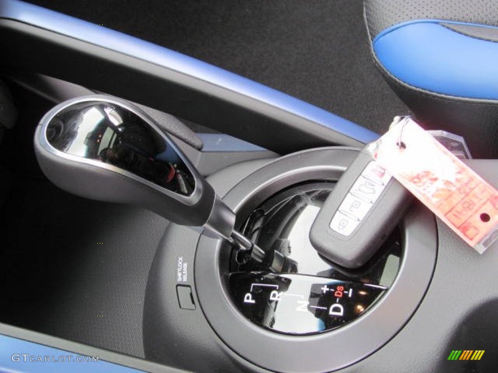 2013 Hyundai Veloster Turbo 6 Speed Shiftronic Automatic Transmission Photo #73148154