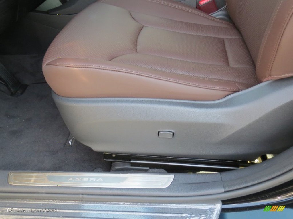 2013 Hyundai Azera Standard Azera Model Front Seat Photo #73149162