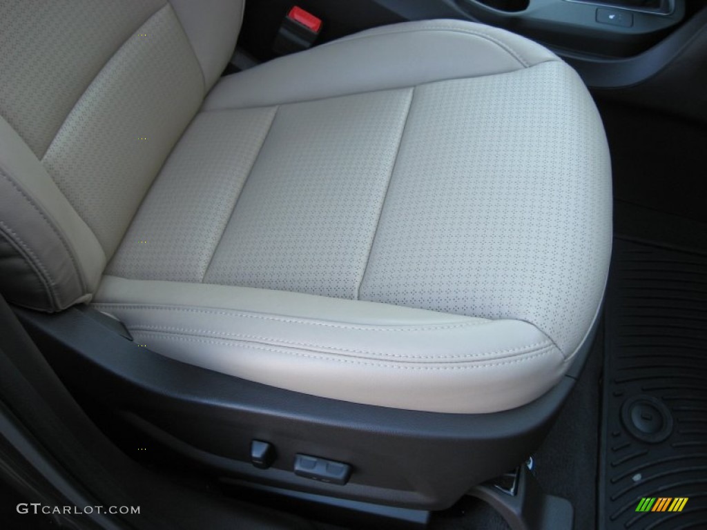 Beige Interior 2013 Hyundai Santa Fe Sport 2.0T Photo #73149201