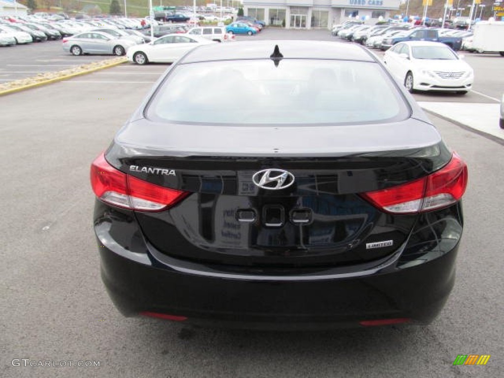 2013 Elantra Limited - Black / Gray photo #5