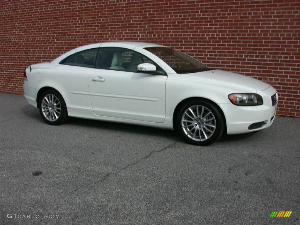 2009 C70 T5 Convertible - Ice White / Calcite photo #2