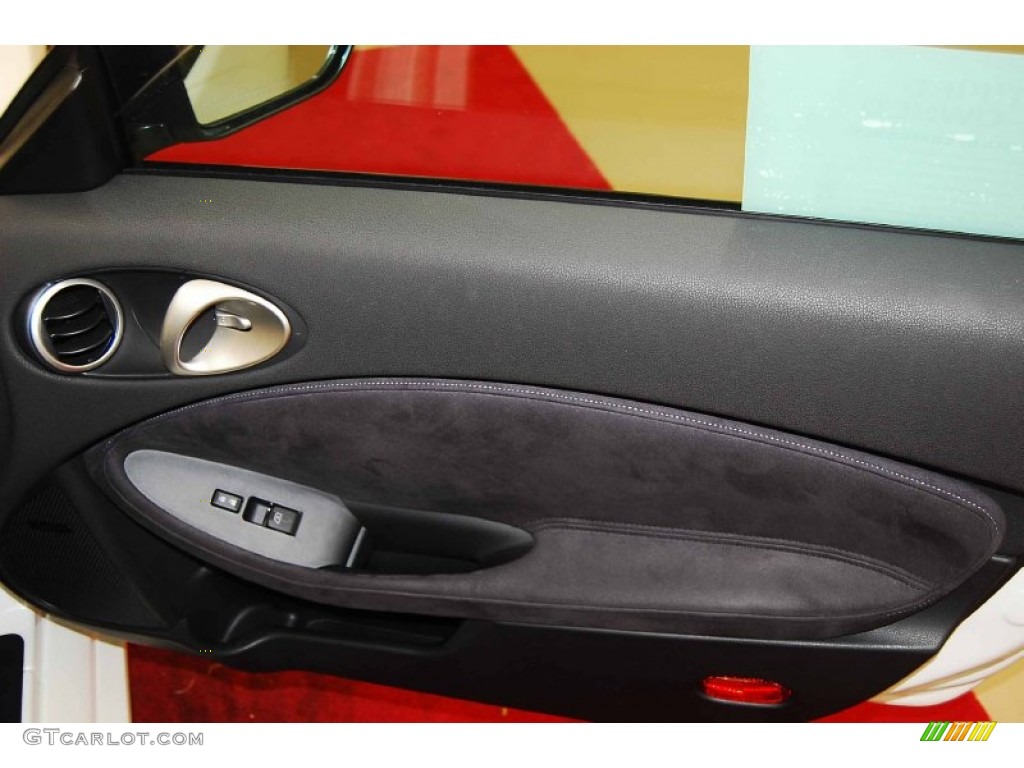 2012 Nissan 370Z Sport Touring Coupe Door Panel Photos
