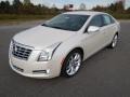White Diamond Tricoat - XTS Premium FWD Photo No. 1
