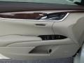 White Diamond Tricoat - XTS Premium FWD Photo No. 10