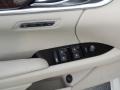 White Diamond Tricoat - XTS Premium FWD Photo No. 11