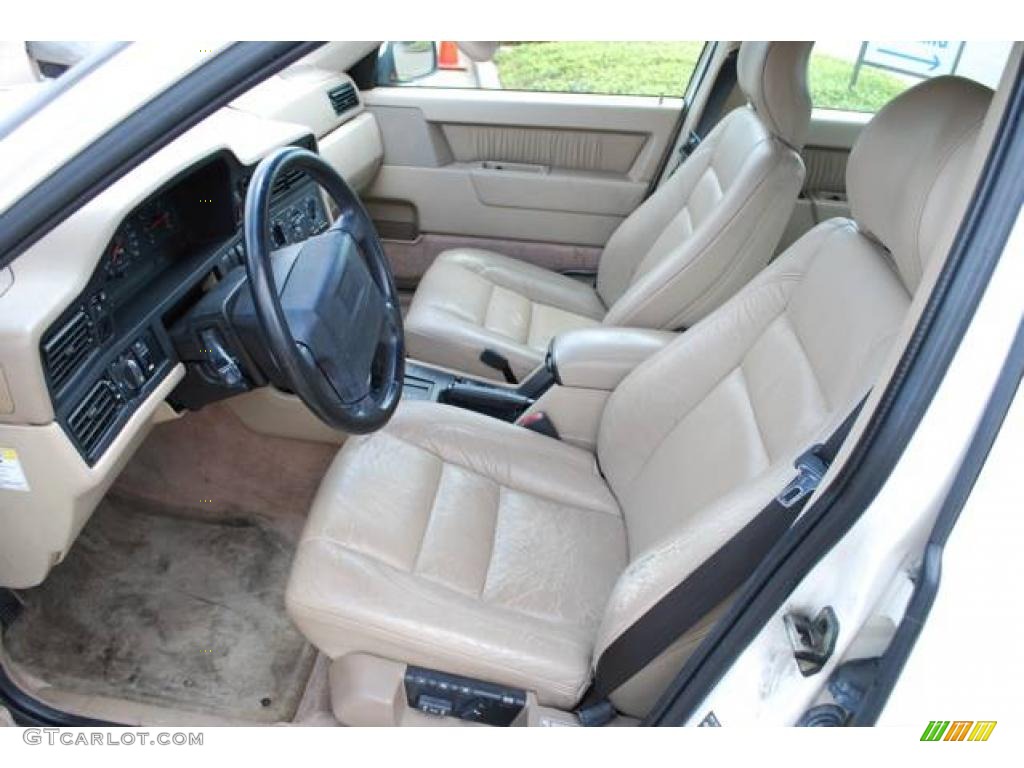 1997 850 GLT Turbo Sedan - White / Taupe photo #14
