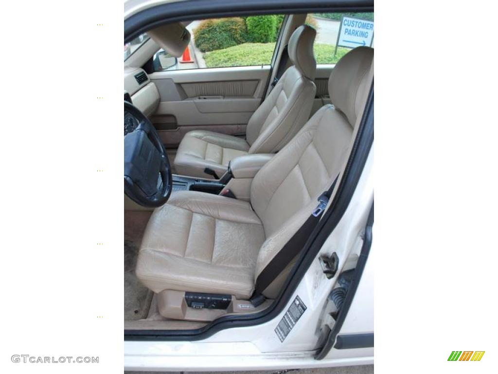 1997 850 GLT Turbo Sedan - White / Taupe photo #15