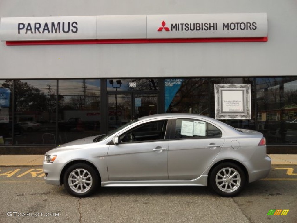 2010 Lancer ES - Apex Silver Metallic / Black photo #3
