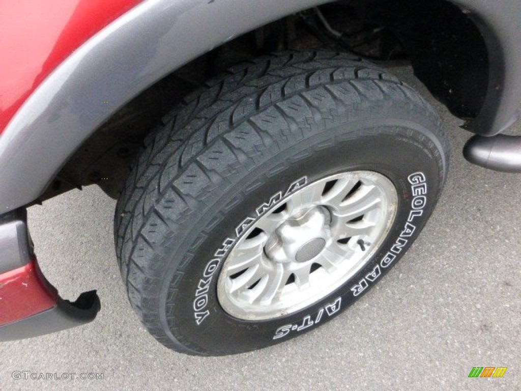 2002 Expedition XLT 4x4 - Laser Red / Medium Graphite photo #7