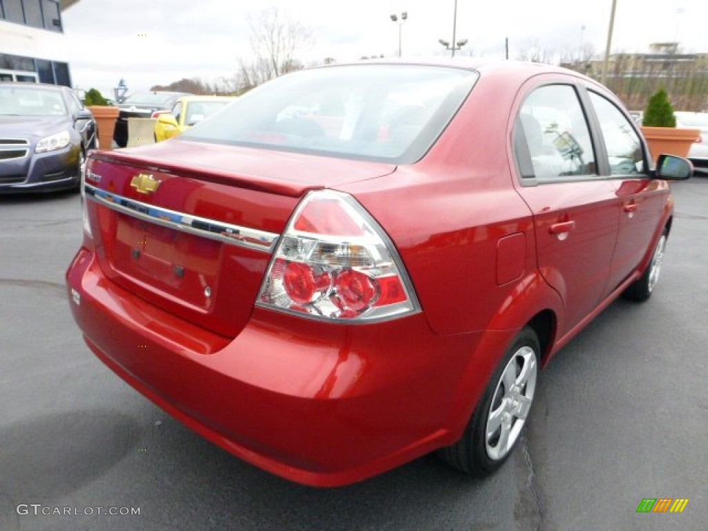 2010 Aveo LT Sedan - Sport Red / Charcoal photo #3