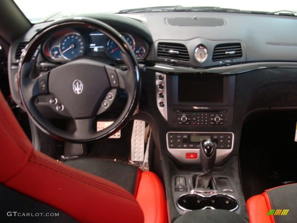 2013 Maserati GranTurismo Sport Coupe Rosso Corallo/Nero Dashboard Photo #73167751