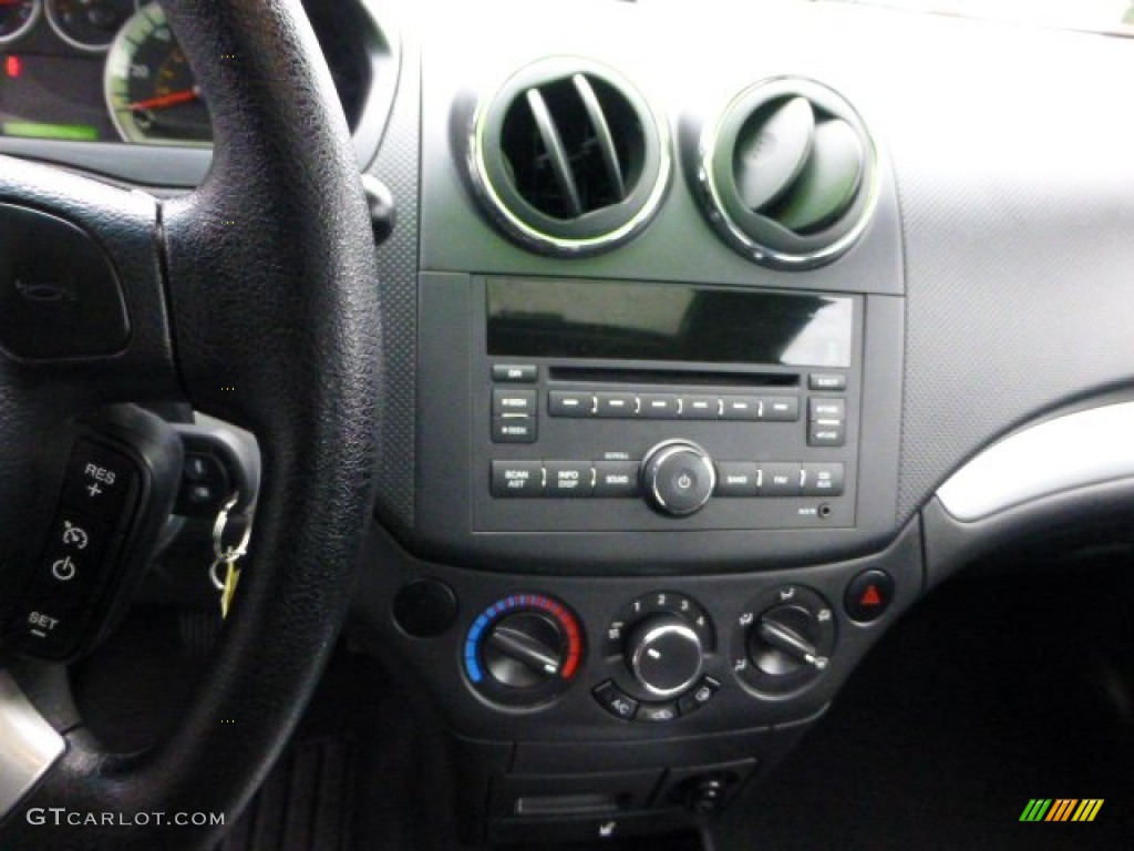 2010 Aveo LT Sedan - Sport Red / Charcoal photo #18