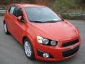 Inferno Orange Metallic - Sonic LT Hatch Photo No. 2