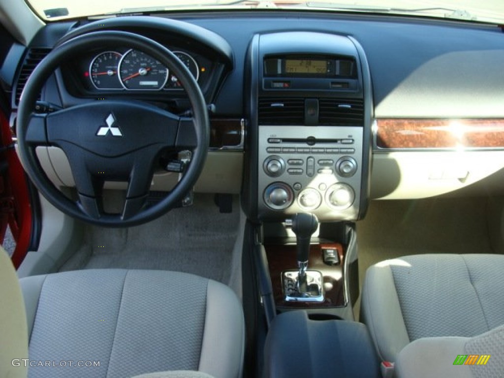 2009 Galant ES - Rave Red Pearl / Beige photo #12