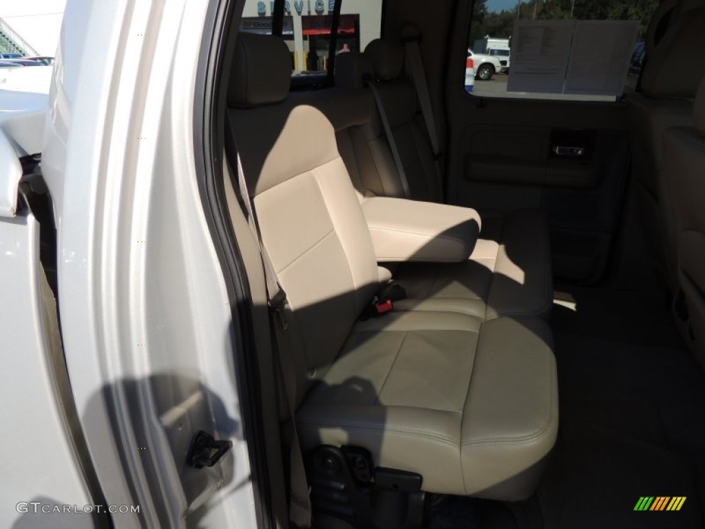 2006 F150 Lariat SuperCrew - Smokestone Metallic / Tan photo #11