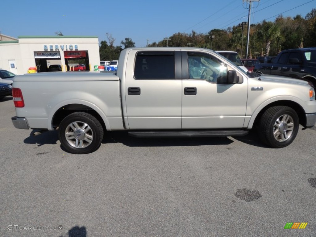 2006 F150 Lariat SuperCrew - Smokestone Metallic / Tan photo #13