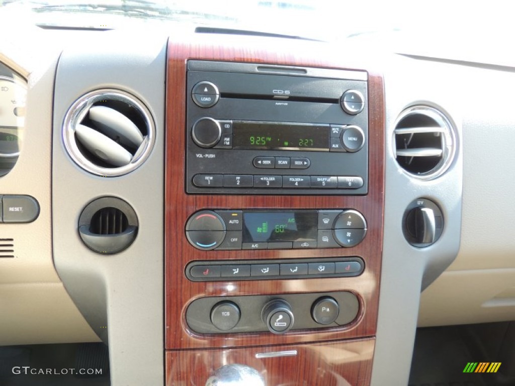 2006 F150 Lariat SuperCrew - Smokestone Metallic / Tan photo #22