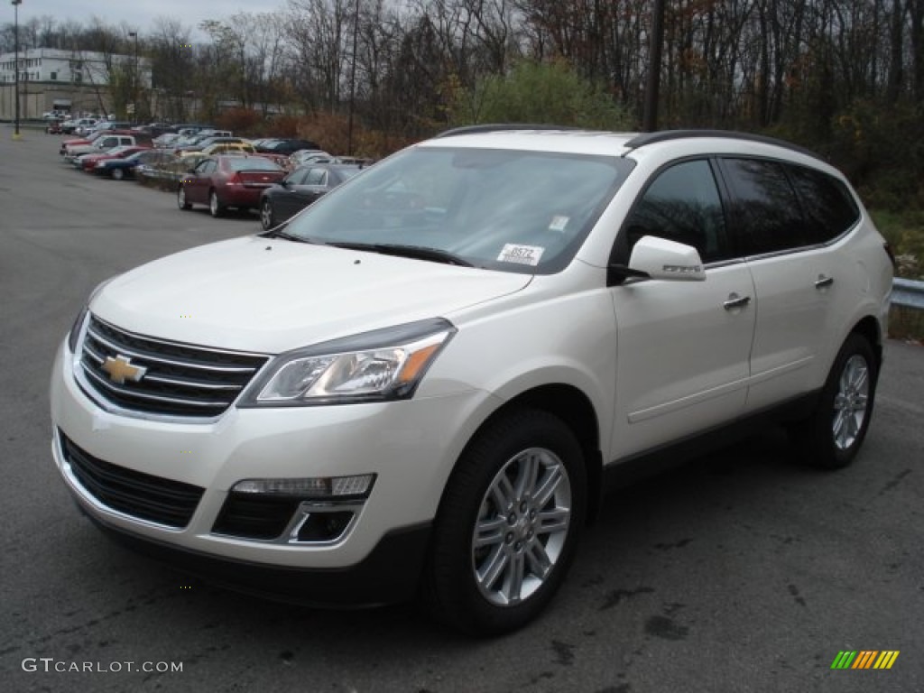 White Diamond Tricoat 2013 Chevrolet Traverse LT AWD Exterior Photo #73173276