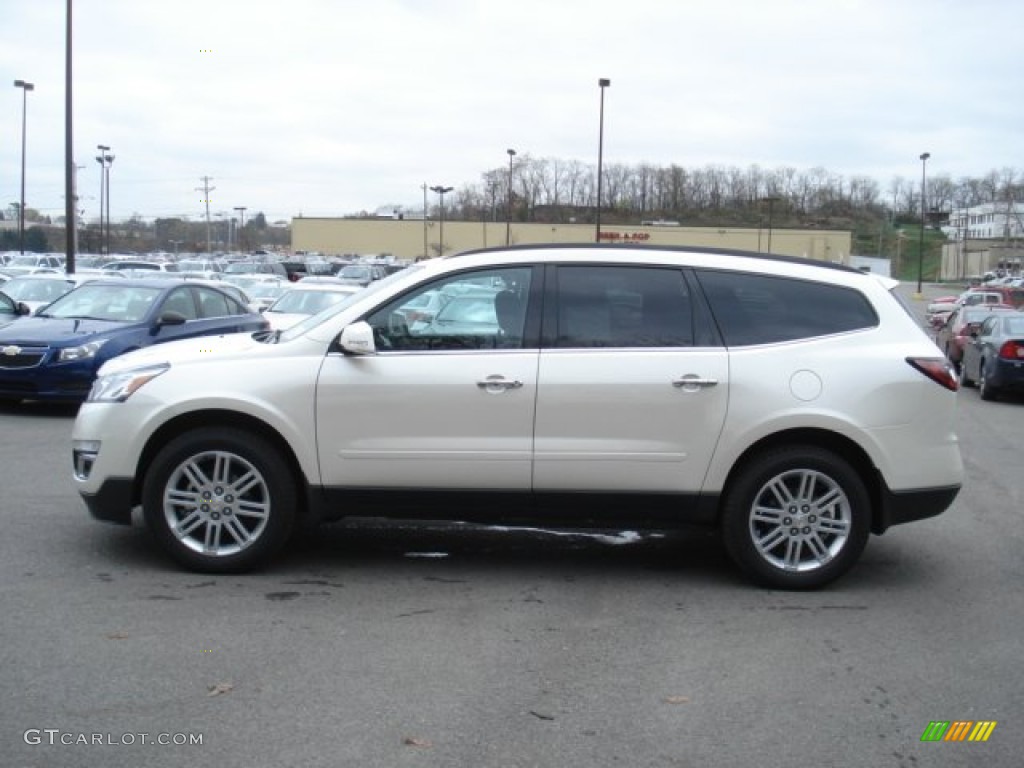 White Diamond Tricoat 2013 Chevrolet Traverse LT AWD Exterior Photo #73173296