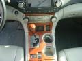 2010 Classic Silver Metallic Toyota Highlander Limited 4WD  photo #11