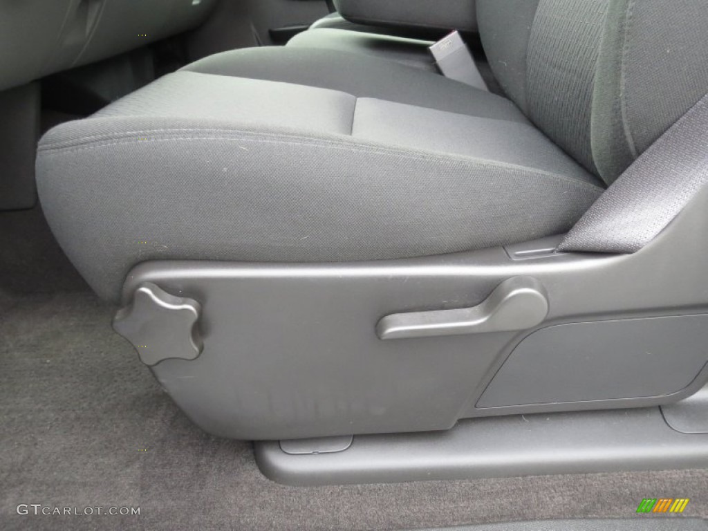 2012 Silverado 1500 LS Crew Cab - Mocha Steel Metallic / Dark Titanium photo #31